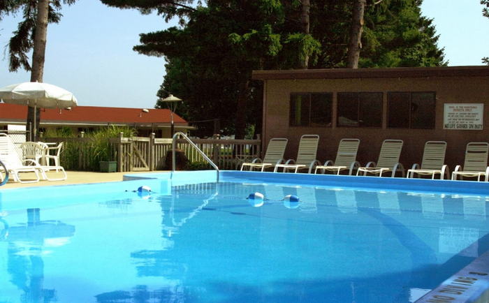 Lakeside Inn - From Website (newer photo)